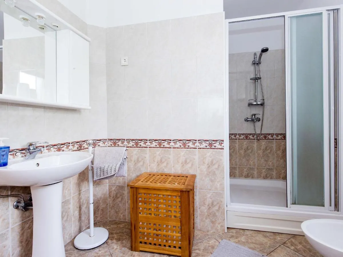 Apartment Teodora - Lov100 By Interhome Lovran