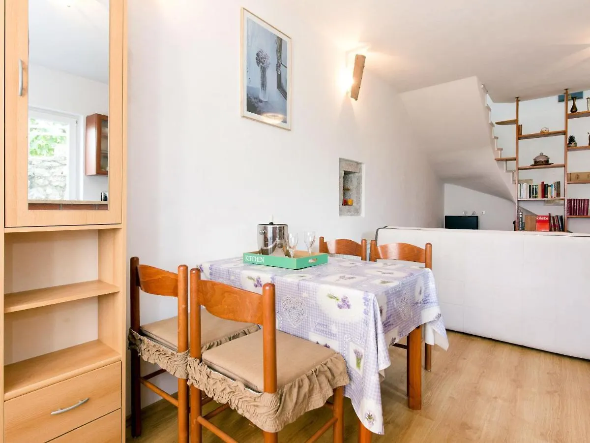 Apartment Teodora - Lov100 By Interhome Lovran 0*,  Croácia